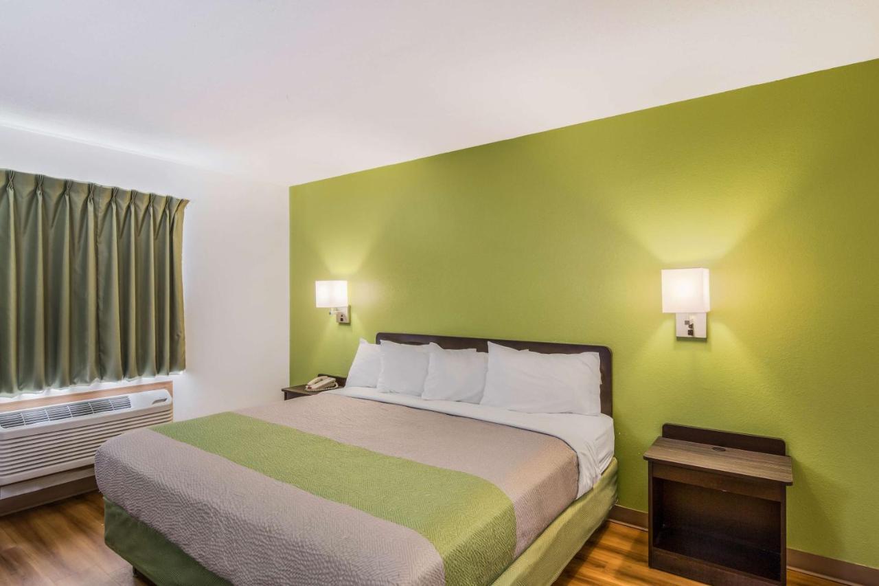 Hotel 6-fargo, Nd - South 2*