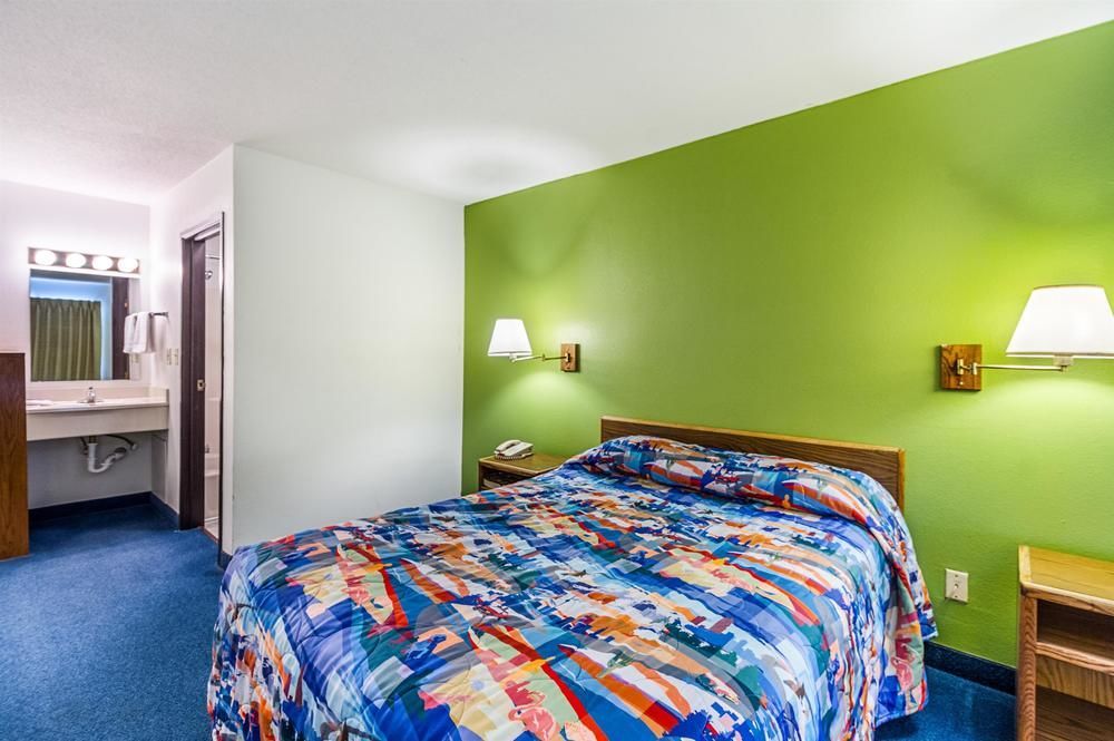 Hotel 6-fargo, Nd - South 2*