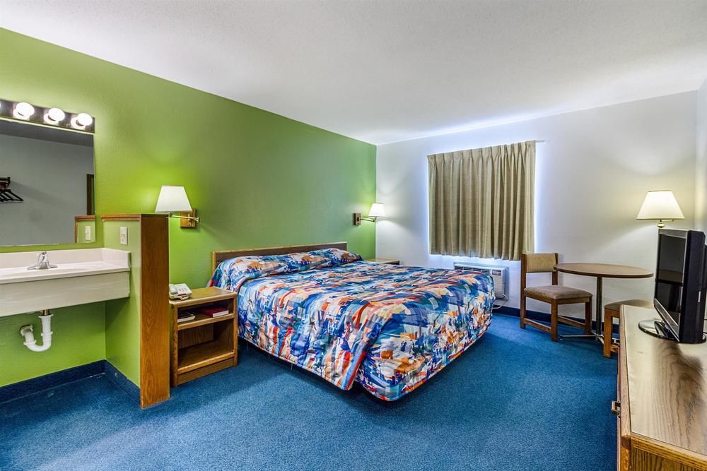 Hotel 6-fargo, Nd - South 2*